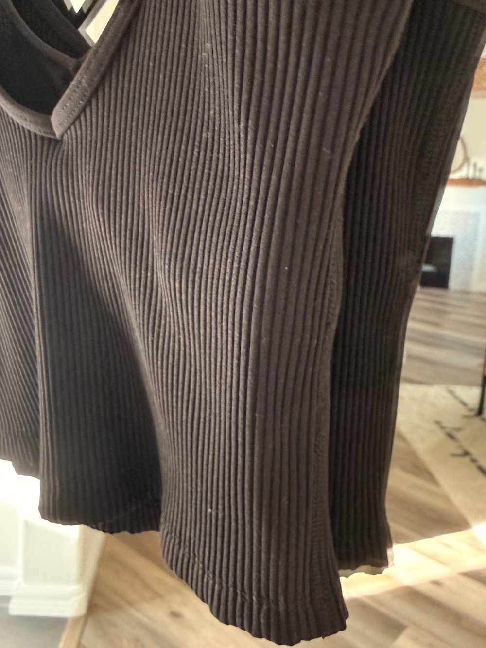 Vuori Black Ribbed V-Neck Tank with Crisscross Straps - Picture 4 of 5